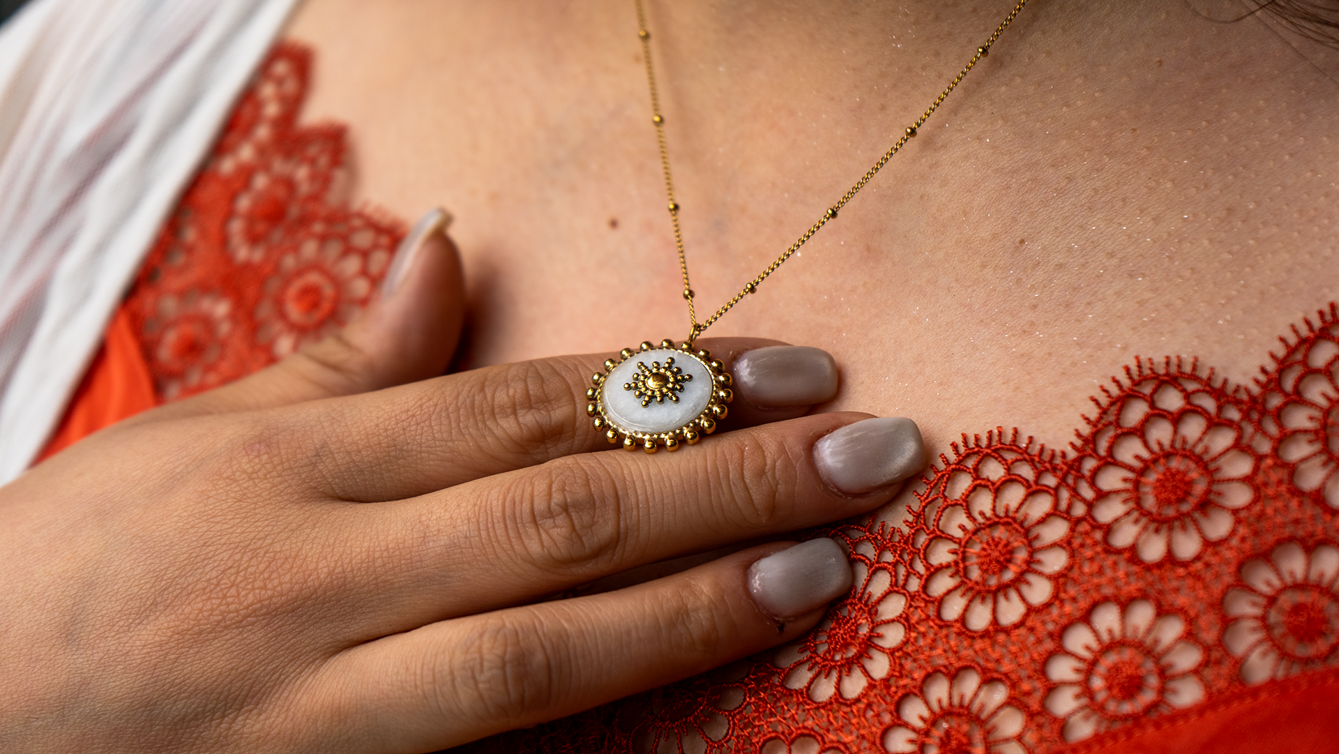 Collar Sol